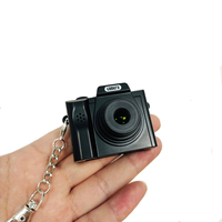 Kamera Camcorder Digital Kecil Retro Vintage Pink Putih Biru Hitam 1080P MicroSD Gantungan Kunci untuk Hadiah Ulang Tahun