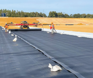 1มม. 2มม. Lldpe HDPE Geomembrane สำหรับการบำบัดน้ำเสียจากการเกษตรที่กั้นรากชา/เหมือง/บ่อเลี้ยง - Product Image 2