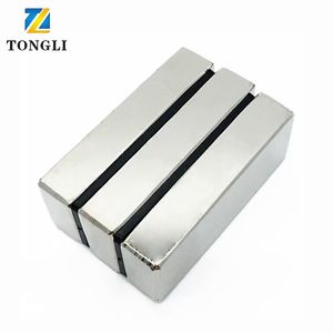 Aimant permanent N52 rectangulaire nickelé en néodyme pour usage industriel, soudage, découpe, flux 50kGmm - Product Image 1