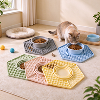Gamelle anti-glouton en silicone pliable pour animaux de compagnie, tapis de léchage anti-renversement pour l'alimentation et l'eau des chats et des chiens