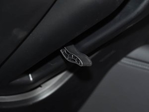 Nouvelle <span class=keywords><strong>Toyota</strong></span> <span class=keywords><strong>Corolla</strong></span> Hybride 1.8L Édition Pioneer 2026 – Berline Compacte Hybride Essence-Électrique - Product Image 5