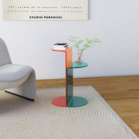 Table d'appoint moderne en acrylique Mobilier moderne polyvalent à utiliser comme table d'appoint de bureau pour les salons et les bureaux