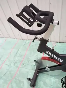 Máquina de cardio de gimnasio comercial inteligente estática interior hogar Fitness <span class=keywords><strong>bicicleta</strong></span> giratoria ejercicio <span class=keywords><strong>bicicleta</strong></span> de spinning magnética - Product Image 3