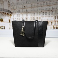 Tas Tote Kapasitas Besar Merek Terkenal Baru Bergaya Wanita, Tas Selempang Bahu Desainer Mewah, Tas Tangan Modis Elegan dan Trendi