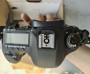 Appareils photo reflex numériques professionnels <span class=keywords><strong>Canon</strong></span> <span class=keywords><strong>5D</strong></span> <span class=keywords><strong>Mark</strong></span> III plein format d'occasion en gros, 22 Mpx, excellent état, commandes en gros disponibles - Product Image 5