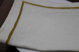 Serviettes de table en lin avec logo personnalisé, serviettes en tissu réutilisables pour restaurant et hôtel - Product Image 2