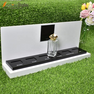 Factory Custom Desktop <strong>Display</strong> <strong>Stand</strong> Acrylic <strong>Perfume</strong> And Makeup Organizer Elegant Design Rack - Product Image 2