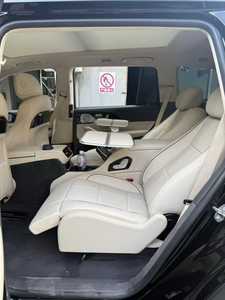 Sièges arrière de voiture VIP de luxe avec table réglable pour SUV de classe GLE QF-2211 Design luxueux Sièges en cuir élégants pour un confort premium - Product Image 6