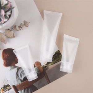 Tube Souple Cosmétique PE Givre Mat Transparent Vide IBELONG 5ml 10ml 15ml 20ml 30ml 50ml 100ml pour Nettoyant Visage ou Crème Mains - Product Image 3