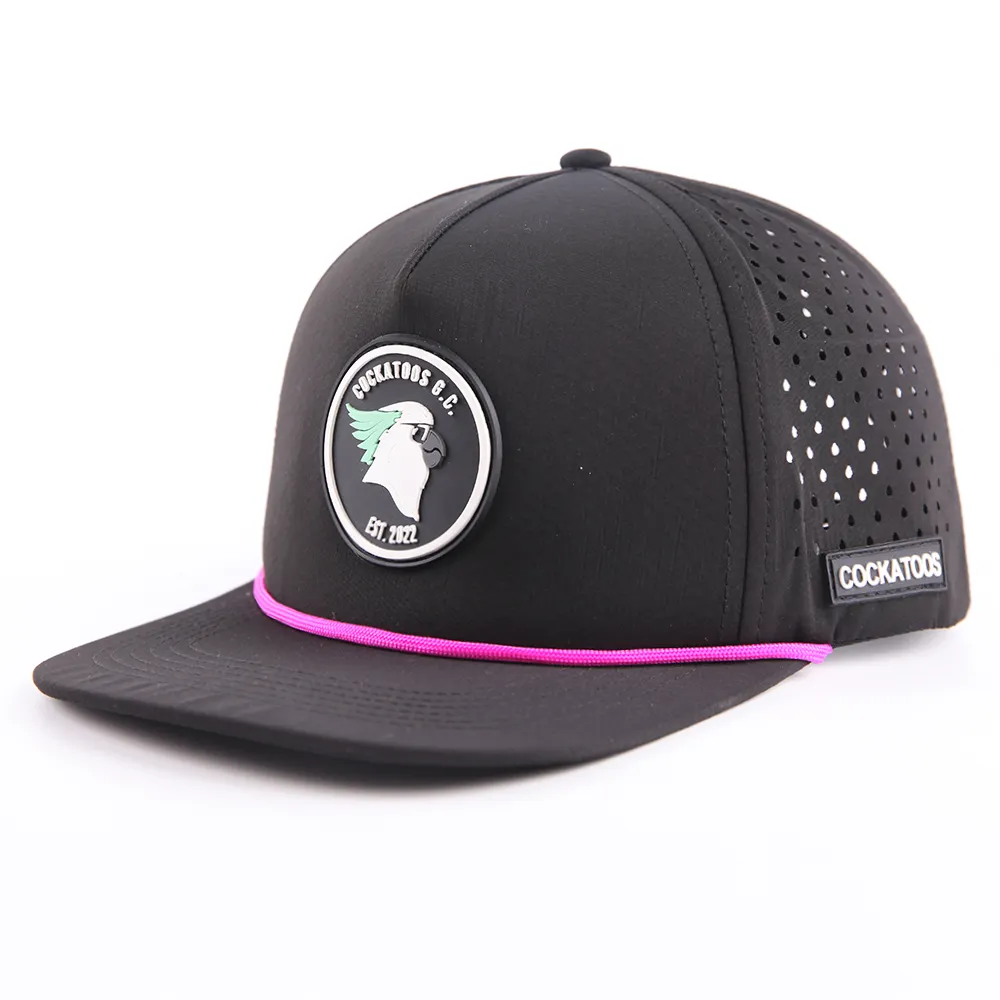 Cappellini Snapback Hip Hop con etichetta Patch in gomma a 5 pannelli personalizzati, cappello perforato con foro tagliato al Laser impermeabile