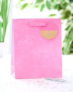 Bolsa de Regalo Mediana UK Greetings para Ella/<span class=keywords><strong>Amiga</strong></span> |   Bolsas de Regalo para <span class=keywords><strong>Cumpleaños</strong></span>/Bodas/<span class=keywords><strong>Felicidades</strong></span>/Navidad/Año Nuevo |   Diseño Rosa - Product Image 3