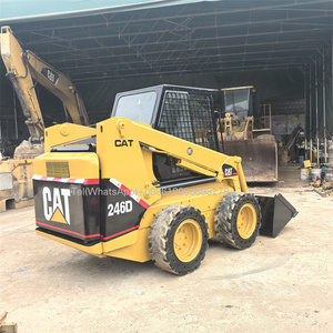 Mini chargeuse compacte d'occasion Caterpillar 246D Petite chargeuse compacte Bobcat d'occasion bon marché - Product Image 4