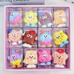 Juego de 12 Juguetes Blandos de Pan, Juguetes Antiestrés de TPE para Niños Unisex de 2 a 4 Años - Product Image 4