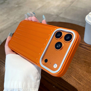 Funda Magnética Original para iPhone 17 16 15 Pro Max, Diseño a Rayas, Corrugada, con Parte Trasera Sólida - Product Image 4