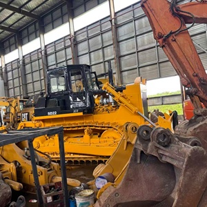 รถดันดิน CHINA Shantui SD22 พร้อมเครื่องยนต์ Cummins ใบมีดไฮดรอลิกและชุดเกียร์ตีนตะขาบ สีเหลือง อุปกรณ์ก่อสร้างสำหรับงานหนัก - Product Image 6