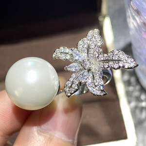 Anello Aperto a Stella Marina Floreale da Donna, Effetto Perla, Regolabile, Gioiello alla Moda da Dito - Product Image 2