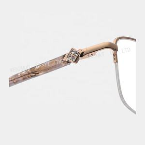 <span class=keywords><strong>Gafas</strong></span> de Moda con Media Montura Metálica <span class=keywords><strong>para</strong></span> Mujer, Certificadas por el Estándar Global de Reciclaje, Ideales <span class=keywords><strong>para</strong></span> Trabajar en la Computadora Durante Periodos Prolongados - Product Image 3