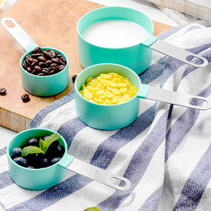 Wholesale Kitchen <b>Baking</b> Accessories Novelty 8 Piece Stainless Steel Handle Green Plastic Dough Measuring Cups and Spoons <b>Set</b> - Product Image 2