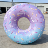 Donut gonflable personnalisé de 2 m, produits gonflables pour desserts sucrés, pour affichage publicitaire avec design gonflable publicitaire personnalisé