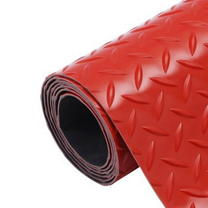 Tapis de <span class=keywords><strong>sol</strong></span> de garage moderne en <span class=keywords><strong>PVC</strong></span> gaufré antidérapant avec motif en <span class=keywords><strong>plaque</strong></span> diamantée, revêtement de <span class=keywords><strong>sol</strong></span> en vinyle imperméable et ignifuge - Product Image 1
