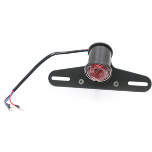 Feu arrière universel 12V rétro <span class=keywords><strong>LED</strong></span> pour <span class=keywords><strong>moto</strong></span> feu stop arrière de <span class=keywords><strong>plaque</strong></span> d'<span class=keywords><strong>immatriculation</strong></span> feu arrière pour motos - Product Image 3