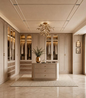 Système de dressing intelligent de luxe moderne, armoire sur mesure avec îlot de rangement central et éclairage LED intégré pour chambre principale de villa