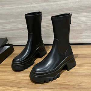 Bottines amincissantes pour femmes de petite taille, mi-mollet, noires, à talon épais, style cigarette, avec fermeture éclair arrière - Product Image 3