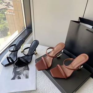 Sandales à talons hauts de créateur en cuir véritable pour l'été, chaussures de mariage élégantes pour femmes, escarpins personnalisables avec logo - Product Image 4