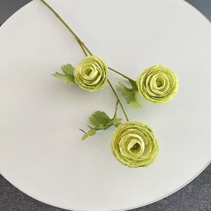 Meilleures ventes : fleur artificielle en soie, 3 têtes de renoncule blanche, pour la décoration de mariage et de la maison - Product Image 3