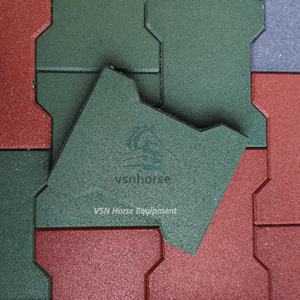 Adoquines de goma de hueso de perro de alta resistencia para pasillos de establo de caballos Alfombrillas estables antideslizantes de larga duración Reducción de ruido que absorbe impactos - Product Image 1