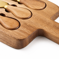 Planche à charcuterie en bois personnalisée, vente en gros directe usine, avec 3 couteaux à fromage, supports vierges pour gravure laser, pour détaillants de produits alimentaires gastronomiques