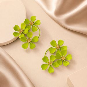 ต่างหูแฟชั่นรูปดอกไม้ขนาดใหญ่สำหรับผู้หญิง สไตล์หรูหรา - Product Image 6