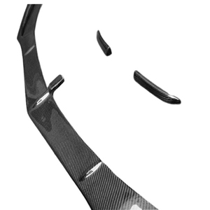 ลิ้นหน้าคาร์บอนไฟเบอร์ทรงสปอร์ต สำหรับรถเบนซ์ C-Class W205 4 ประตู ปี 2015-2021 - Product Image 2