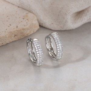 Pendientes de aro geométricos redondos con microincrustaciones de aleación de zinc dorada para mujer, regalo - Product Image 2