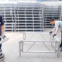 Petite scène de concert portable réglable en bois pour l'extérieur, plateforme de scène en aluminium