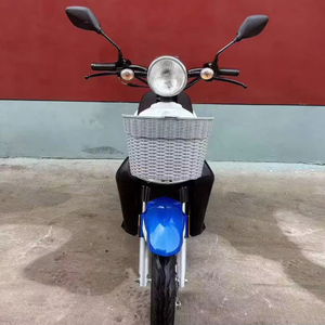 <span class=keywords><strong>Scooter</strong></span> à essence léger <span class=keywords><strong>Suzuki</strong></span> Linglu 50cc 4 temps avec panier tressé avant, super économie de carburant, cyclomoteur urbain pour les courses - Product Image 2
