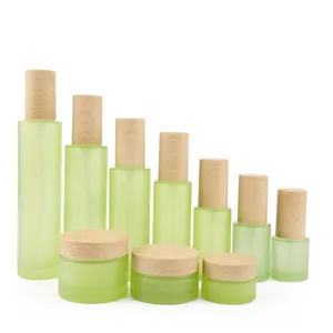 20 30 50 g 40 80 100 120 ml 1 2 4 floz opaco verde cilindro della pompa della lozione imballaggio cosmetico bottiglie e di bambù vasi