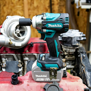 <span class=keywords><strong>Kit</strong></span> Combinado de Herramientas Inalámbricas Industriales <span class=keywords><strong>Makita</strong></span> de 18V, Herramientas Eléctricas Multifunción sin Escobillas con Baterías y Cargador para Trabajos en Madera - Product Image 6