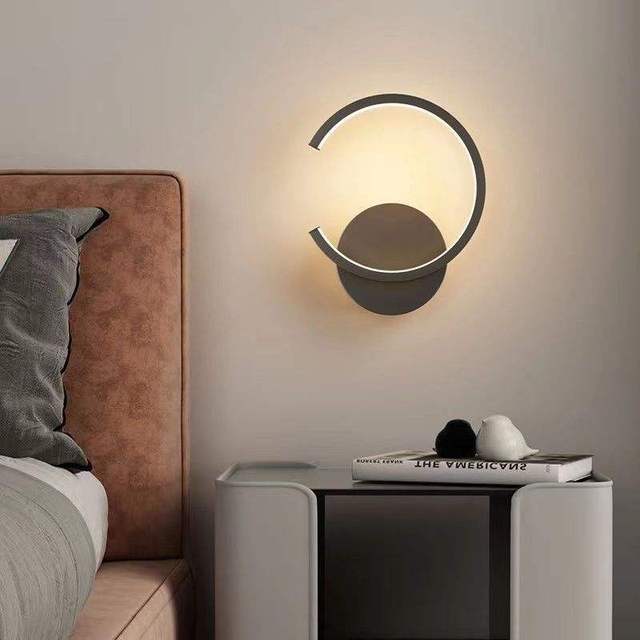 Modern Minimalist Indoor Bedroom LED Wall Sconces Half Round Iron Hanging Decorative Fitting with Background Bracket