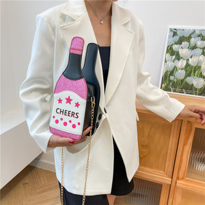 Nouvelle Collection Printemps 2025 – Sac Bandoulière Élégant en PU à <span class=keywords><strong>Paillettes</strong></span>, Forme Bouteille de Vin, Réfléchissant et Personnalisé pour Femme - Product Image 3