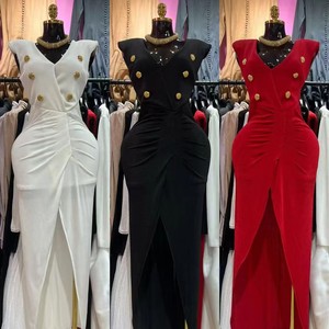 Abito <span class=keywords><strong>Lungo</strong></span> Vintage <span class=keywords><strong>con</strong></span> Scollo a V Senza Maniche e Spacco, Vendita all'Ingrosso, Estivo, Bianco, <span class=keywords><strong>Nero</strong></span>, Rosso, Vita Alta, Snellente, <span class=keywords><strong>con</strong></span> Dettagli Metallici - Product Image 4