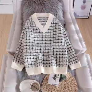 Top Casual a maniche lunghe da <span class=keywords><strong>donna</strong></span> maglioni autunnali primaverili bianchi con bottoni per ragazze alla moda - Product Image 4