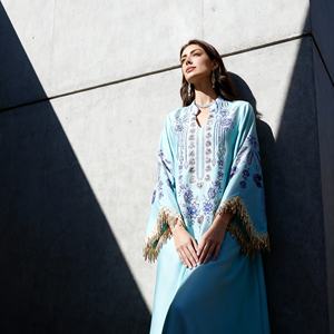 Abaya en polyester personnalisée de qualité supérieure pour femmes musulmanes, robe de soirée en gros - Product Image 4