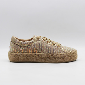 Espadrilles à plateforme brodées de paillettes avec semelle en jute tressée et fermeture à lacets, chaussures décontractées bohèmes d'été pour femmes - Product Image 2