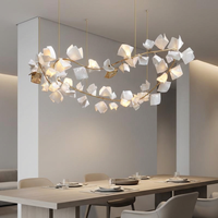 Nouvelle Suspension LED en Céramique de Taille Moyenne à Télécommande, Motif Pétale Floral, 220V, Dimmable, CRI 90 Élevé, pour Décoration d'Hôtels et de Gîtes