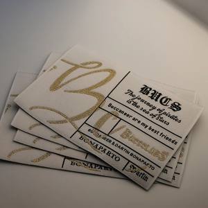 Etichette Personalizzate di Alta Qualità con Bordo Ricamato per Marchi di <span class=keywords><strong>Abbigliamento</strong></span>, Logo ad Alta Densità, Tecniche di Stampa per Cucire, Rettangolari/Quadrati - Product Image 4