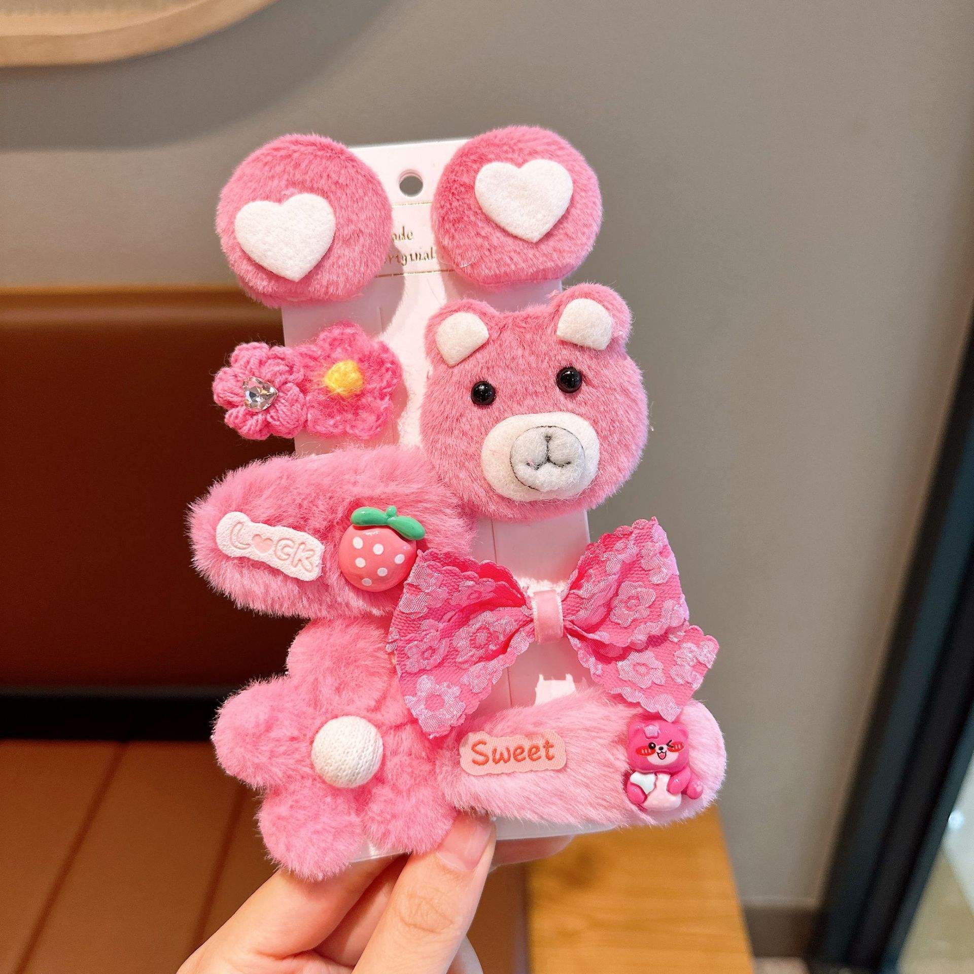 กิ๊บติดผมผ้ากำมะหยี่6สีแดงกุหลาบชุด8ชิ้น