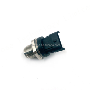Sensor de presión del riel de combustible 0281002706 compatible con 2003-2007 Ram 2500 2003-2007 Ram 3500 - Product Image 1