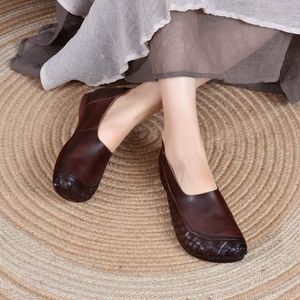 รองเท้าบูทผู้หญิงแบบสวมใส่สบายสำหรับฤดูร้อน ฤดูใบไม้ผลิ ฤดูใบไม้ร่วง  วัสดุเนื้อนุ่ม กันลื่น รองเท้าเดินเล่น รองเท้าแตะหนังนิ่มแบบสวม - Product Image 3