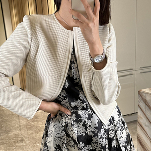 3241 New Hot Ladies Casual <strong>Short</strong> <strong>Jacket</strong> Handmade Long Sleeves Round Neck Breathable Feature <strong>White</strong> Color Genuine Leather <strong>Jacket</strong> - Product Image 4
